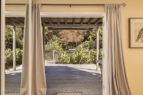 Photo of property in 17 Brenchley Road, Lyttelton, 8082