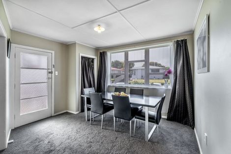 Photo of property in 52 Conway Crescent, Glengarry, Invercargill, 9810