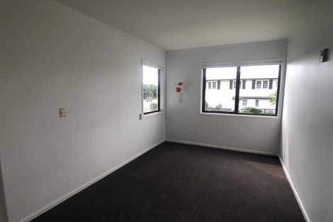 Photo of property in 71 Esplanade, Kaiti, Gisborne, 4010