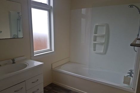 Photo of property in 22 Havill Street, Takaro, Palmerston North, 4410