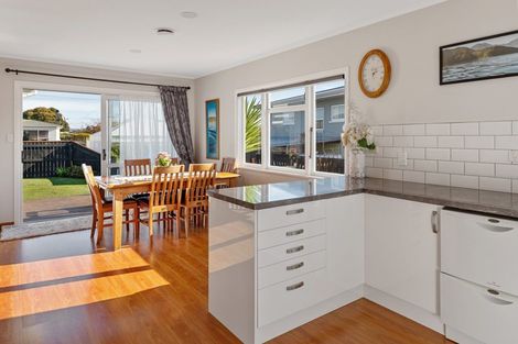 Photo of property in 1 Haycock Place, Richmond, 7020