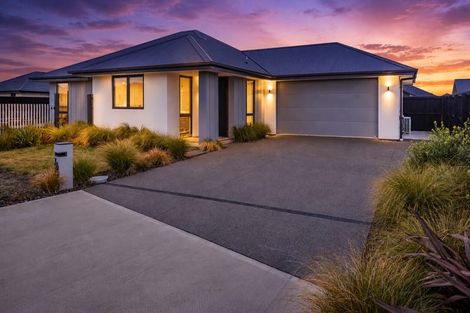 Photo of property in 36 Herridge Street, Woodend, 7610