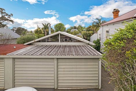 Photo of property in 1/24 Hastings Parade, Devonport, Auckland, 0624