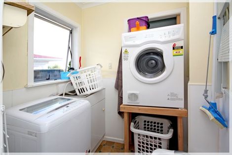 Photo of property in 6 Cargill Street, Levin, 5510