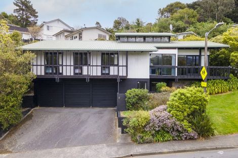 Photo of property in 9 Halswater Drive, Churton Park, Wellington, 6037