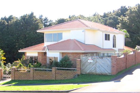Photo of property in 5 Silkwood Grove, Totara Heights, Auckland, 2105
