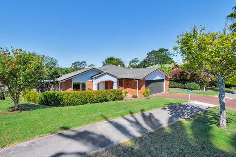 Photo of property in 13 San Pedro Place, Henderson, Auckland, 0612