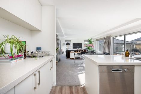 Photo of property in 20 Bamber Crescent, Halswell, Christchurch, 8025