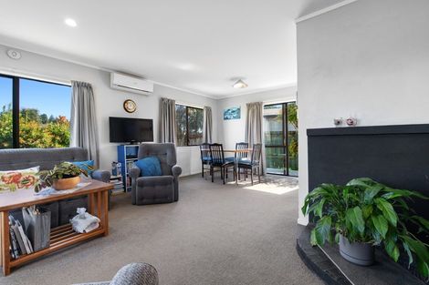 Photo of property in 2 College Place, Poike, Tauranga, 3112