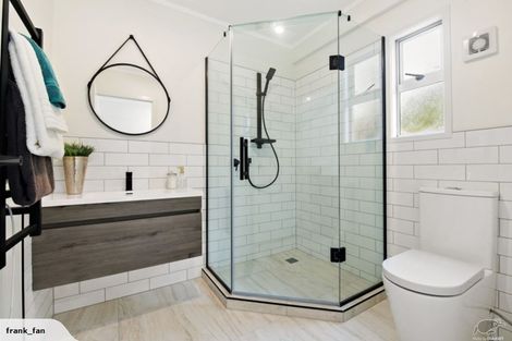 Photo of property in 1/36 Sandiacre Way, Browns Bay, Auckland, 0630