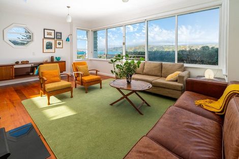 Photo of property in 189 Breaker Bay Road, Breaker Bay, Wellington, 6022