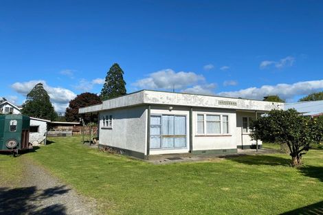 Photo of property in 2 Edinburgh Street, Dannevirke, 4930