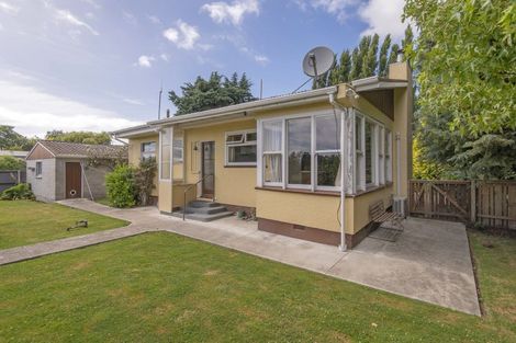 Photo of property in 37 Mcsaveneys Road, Marshland, Christchurch, 8051