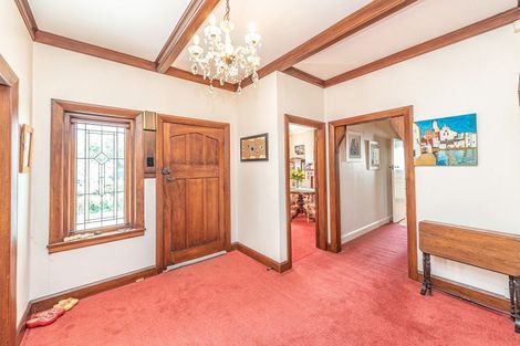 Photo of property in 32 Brassey Road, Saint Johns Hill, Whanganui, 4500