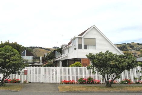Photo of property in 85 Beachville Road, Redcliffs, Christchurch, 8081