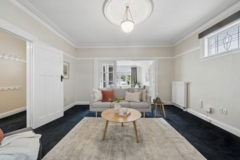 Photo of property in 21 Burrows Avenue, Karori, Wellington, 6012