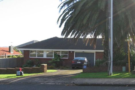 Photo of property in 37 Patons Road, Howick, Auckland, 2014