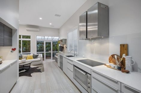 Photo of property in 3 Minnehaha Avenue, Takapuna, Auckland, 0622