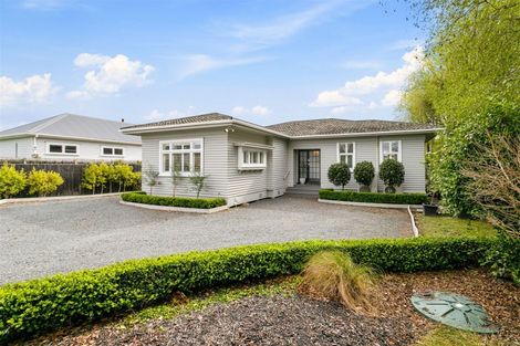 Photo of property in 2 Alice Street, Riverhead, 0820