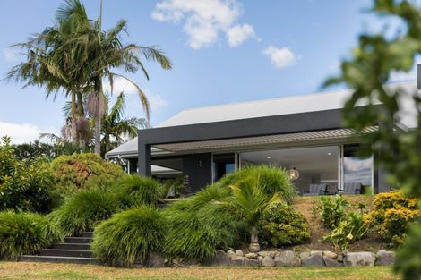 Photo of property in 63 Ongare Point Road, Tahawai, Katikati, 3170