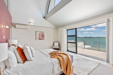 Photo of property in 42 Manganese Point Road, Tamaterau, Whangarei, 0174