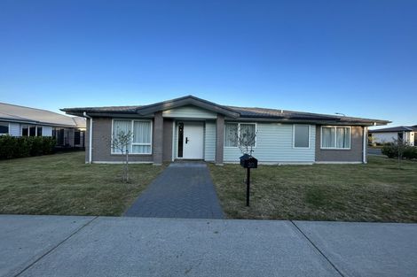 Photo of property in 30 Noumea Drive, Rangatira Park, Taupo, 3330