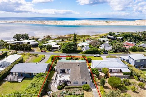 Photo of property in 34 Cheviot Street, Mangawhai Heads, Mangawhai, 0505