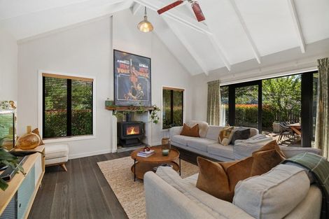 Photo of property in 3 Redfern Terrace, Arthurs Point, Queenstown, 9371