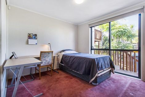 Photo of property in 2/27 Simkin Avenue, St Johns, Auckland, 1072