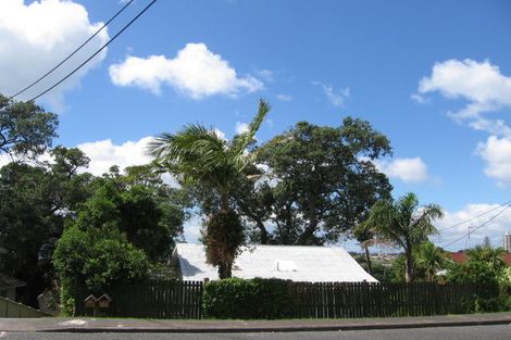 Photo of property in 2/11a Prospect Terrace, Milford, Auckland, 0620