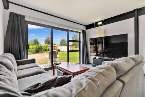 Photo of property in 10 Strong Road, Te Pahu, Hamilton, 3285