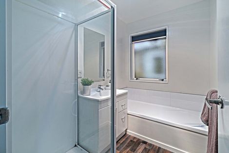 Photo of property in 10 Gore Street, Halswell, Christchurch, 8025