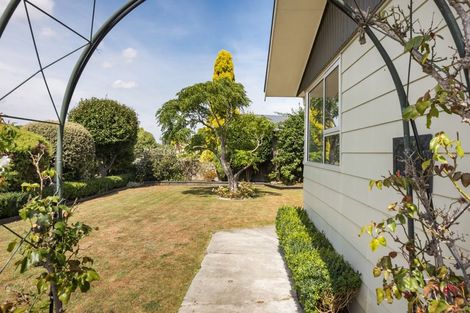 Photo of property in 7 Paradise Place, Milson, Palmerston North, 4414