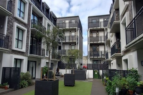 Photo of property in 16 Constable Street, Newtown, Wellington, 6021