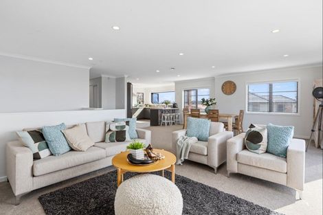 Photo of property in 28 Island View Drive, Gulf Harbour, Whangaparaoa, 0930