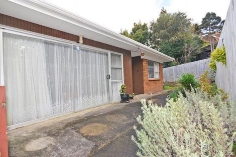 Photo of property in 1/8 Pamela Place, New Lynn, Auckland, 0600