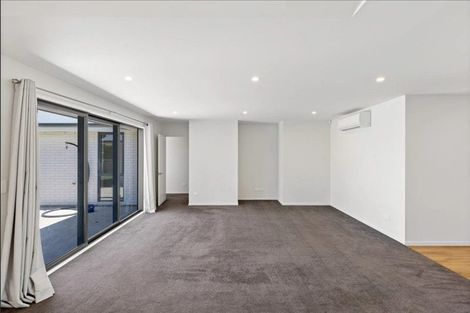 Photo of property in 33 Lowes Road, Rolleston, 7614