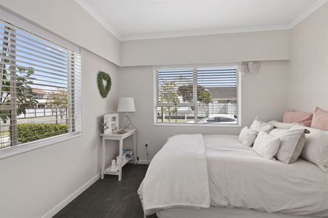 Photo of property in 18 Teece Drive, Motueka, 7120