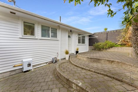 Photo of property in 2/107 Allington Road, Karori, Wellington, 6012