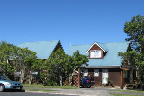 Photo of property in 119 Oreil Avenue, West Harbour, Auckland, 0618