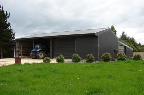 Photo of property in 217 Tussock Creek Grove Bush Road, Grove Bush, Invercargill, 9872