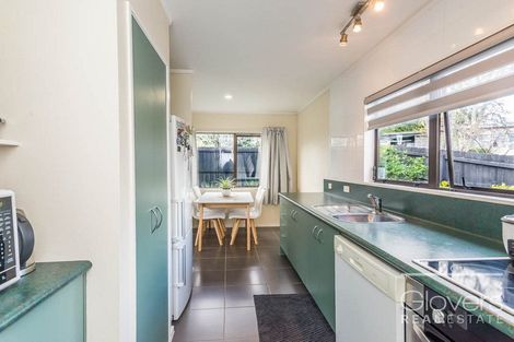 Photo of property in 1/98 Barrys Road, Glendene, Auckland, 0602