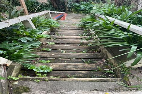 Photo of property in 10a Oriental Terrace, Mount Victoria, Wellington, 6011