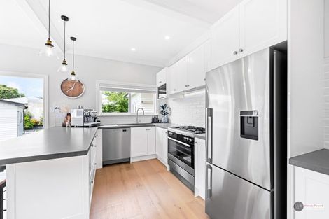 Photo of property in 33 Kiwi Street, Alicetown, Lower Hutt, 5010