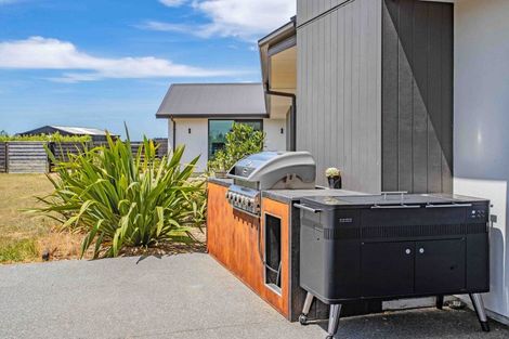 Photo of property in 10 Braeburn Crescent, Swannanoa, Kaiapoi, 7692