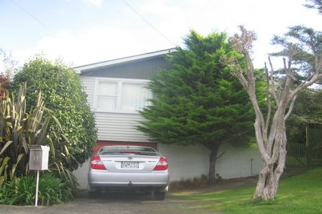 Photo of property in 11 Christina Grove, Normandale, Lower Hutt, 5010