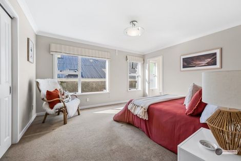 Photo of property in 225 Muritai Road, Eastbourne, Lower Hutt, 5013