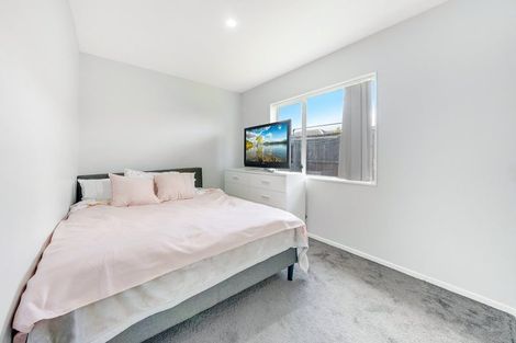 Photo of property in 47a Robert Skelton Place, Clendon Park, Auckland, 2103