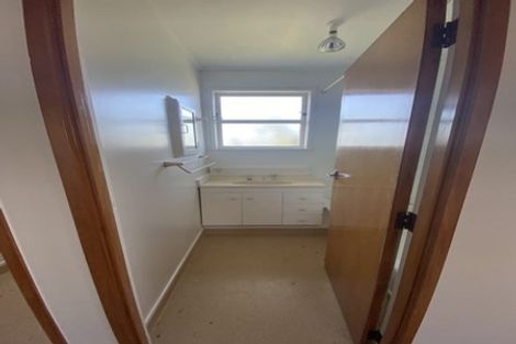 Photo of property in 309 Beach Haven Road, Birkdale, Auckland, 0626