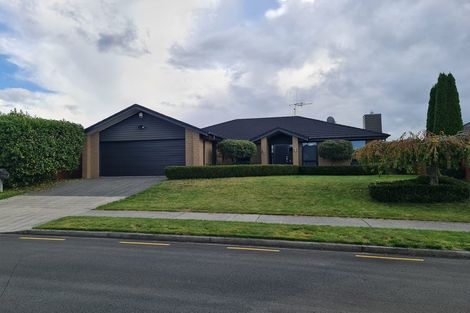 Photo of property in 10 Cornice Place, Flagstaff, Hamilton, 3210